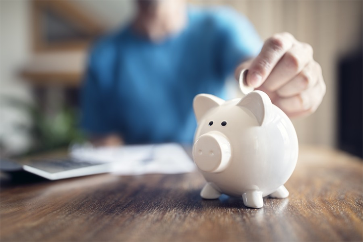 如何買儲蓄型保險：什麼是供款期、累積期和年金期？如何影響香港年金計劃（可扣稅年金QDAP）的回報？